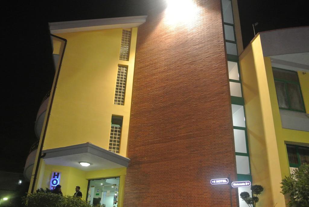 Hotel Stefano A Melito Melito di Napoli Ngoại thất bức ảnh