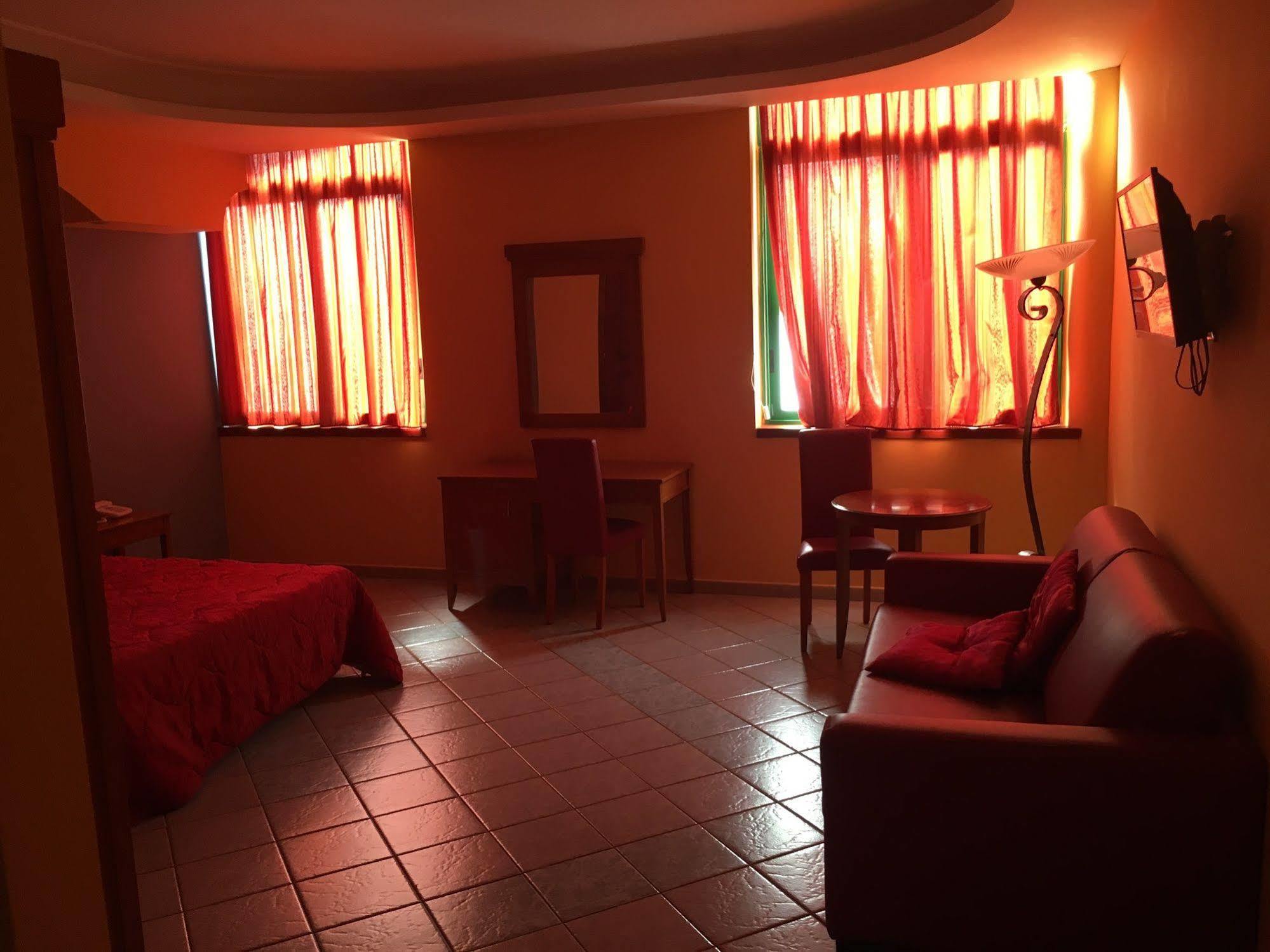 Hotel Stefano A Melito Melito di Napoli Ngoại thất bức ảnh